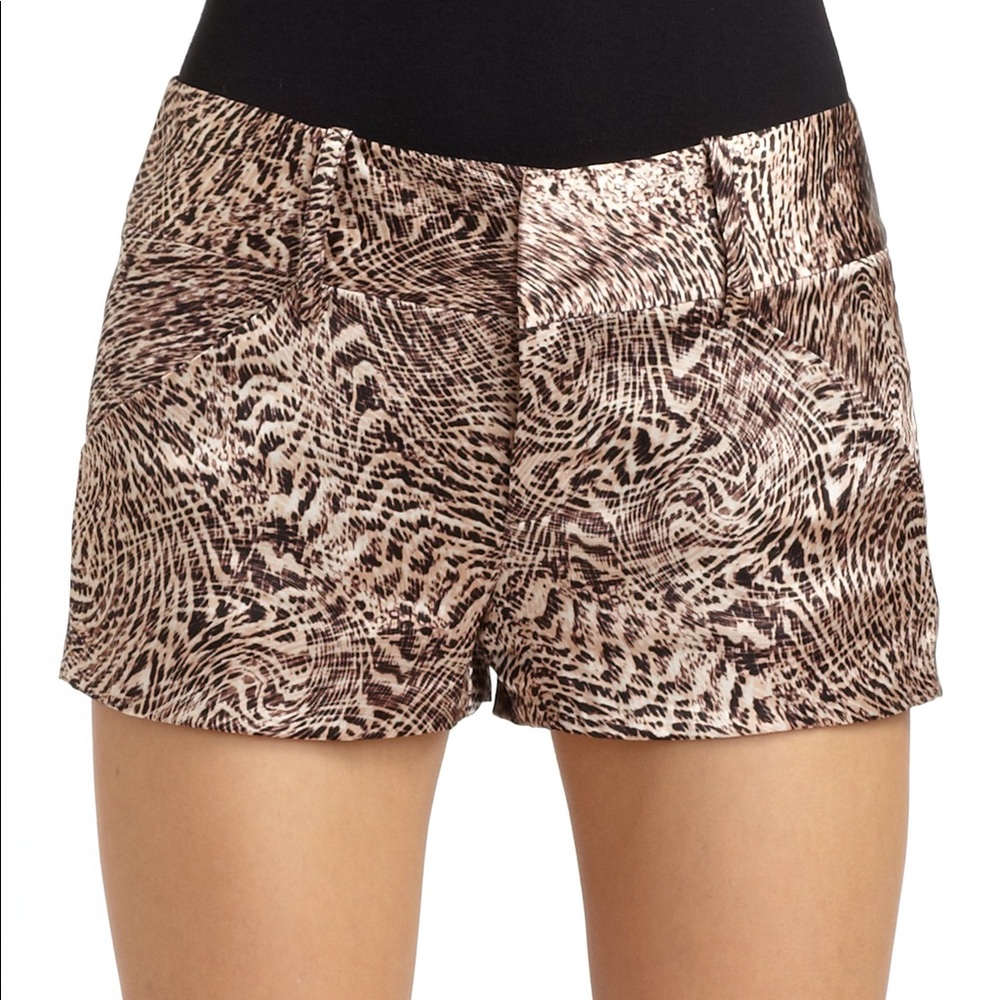 NEW! Alice + Olivia Brown Satin Leopard Shorts - 0